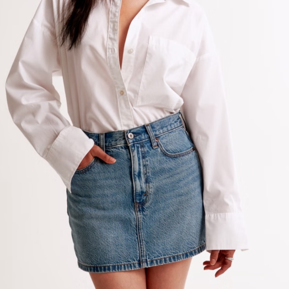 Abercrombie & Fitch High Rise Pleated Denim Mini Skirt - Size 28